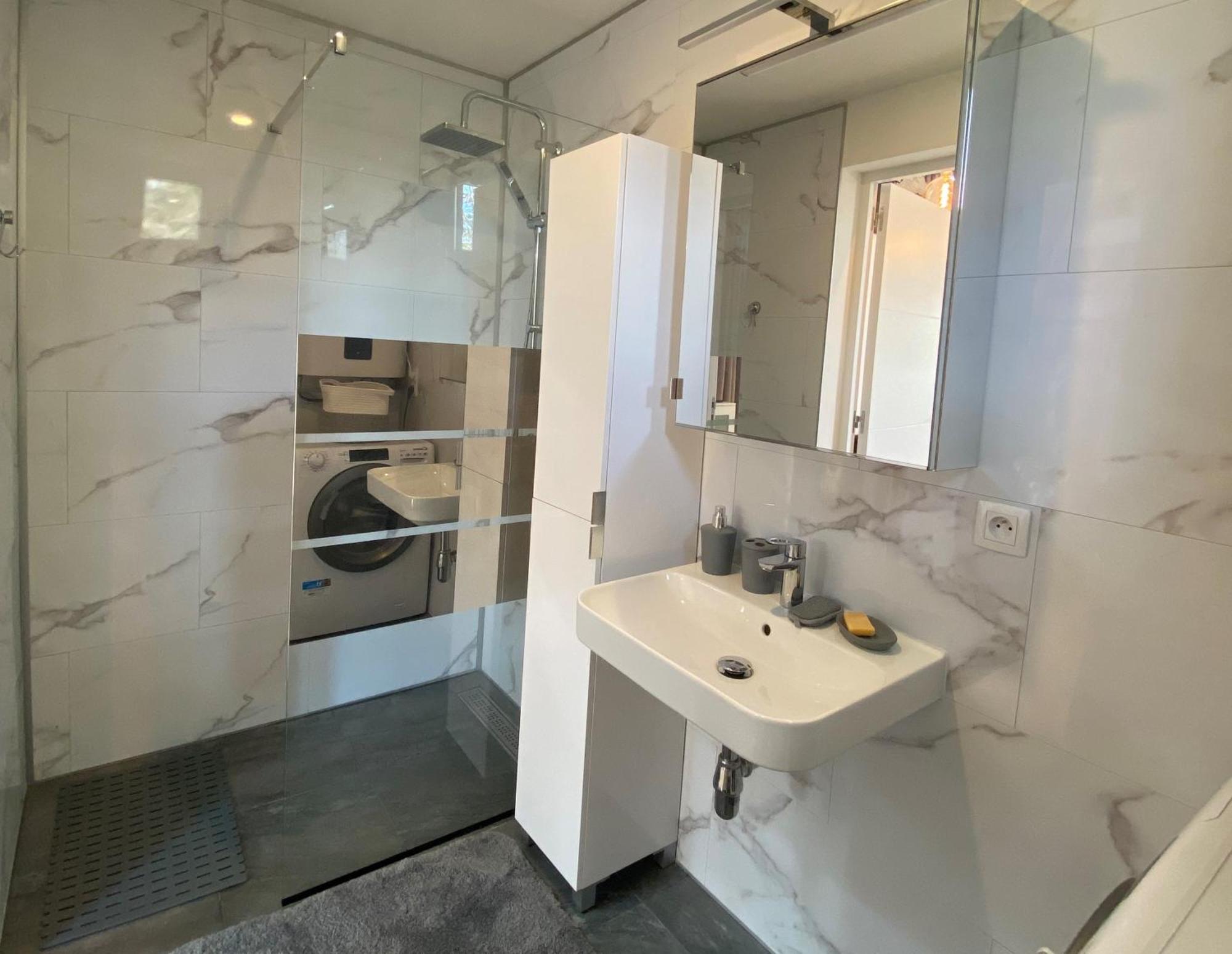 The Little Oak - Tiny House With Bed On Mezzanine & Terrace - From 1 To 4 P Disney, Paris & Cdg Pomponne المظهر الخارجي الصورة